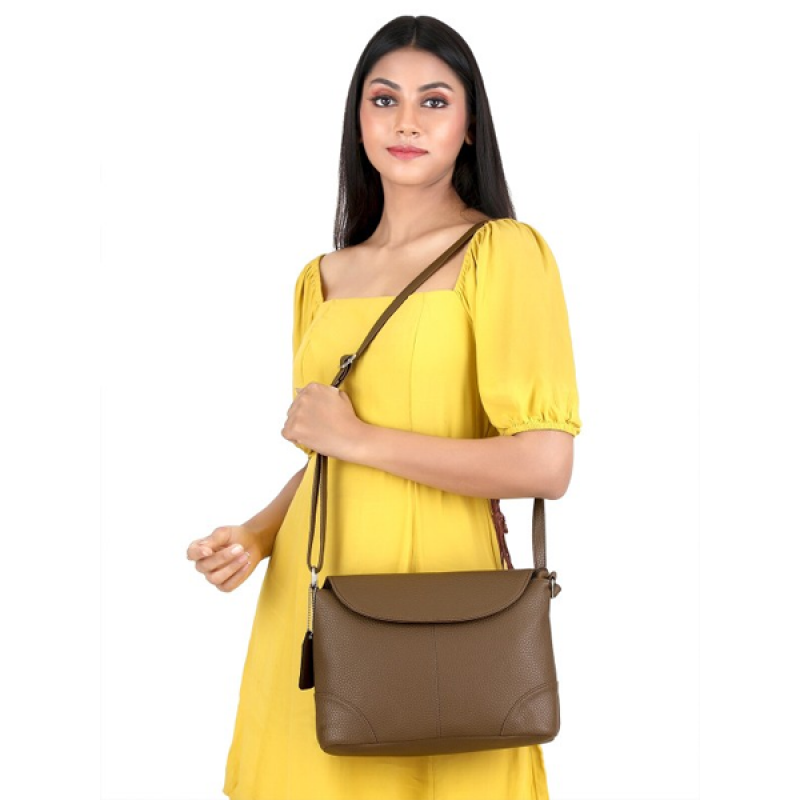 Textured Structured Quilted Tote Bag